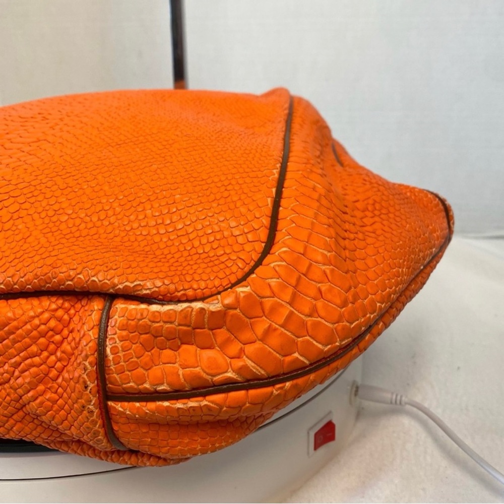 Givenchy orange snake embossed leather hobo bag - Picture 5 of 10